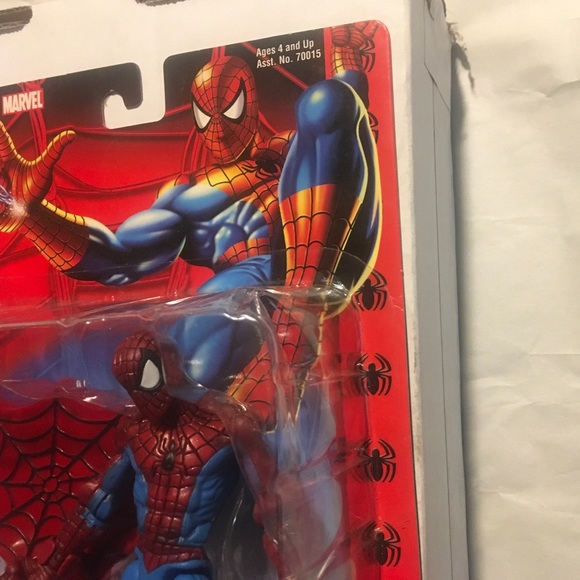 NEW Toybiz Catapulting Spiderman Action Figure - Picture 7 of 7